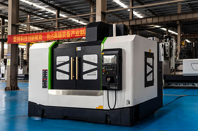 VMC1380加工中心.jpg
